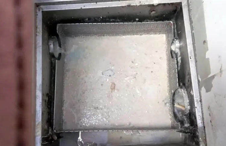 Desentupimento de Esgoto: emergência - Ação Desentupidora: na hora da emergência com esgoto entupido, quem te ajuda? Ação Desentupidora!