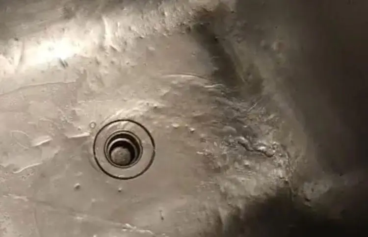 Desentupimento de pia urgente - Ação Desentupidora: (11) 95810-8234, ligue agora e tenha atendimento 24 horas por dia!