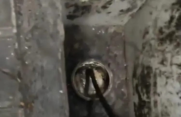 Desentupimento esgoto urgente: dicas práticas - Ação Desentupidora: ligue (11) 9 5810-8234 e tenha atendimento rápido 24 horas!